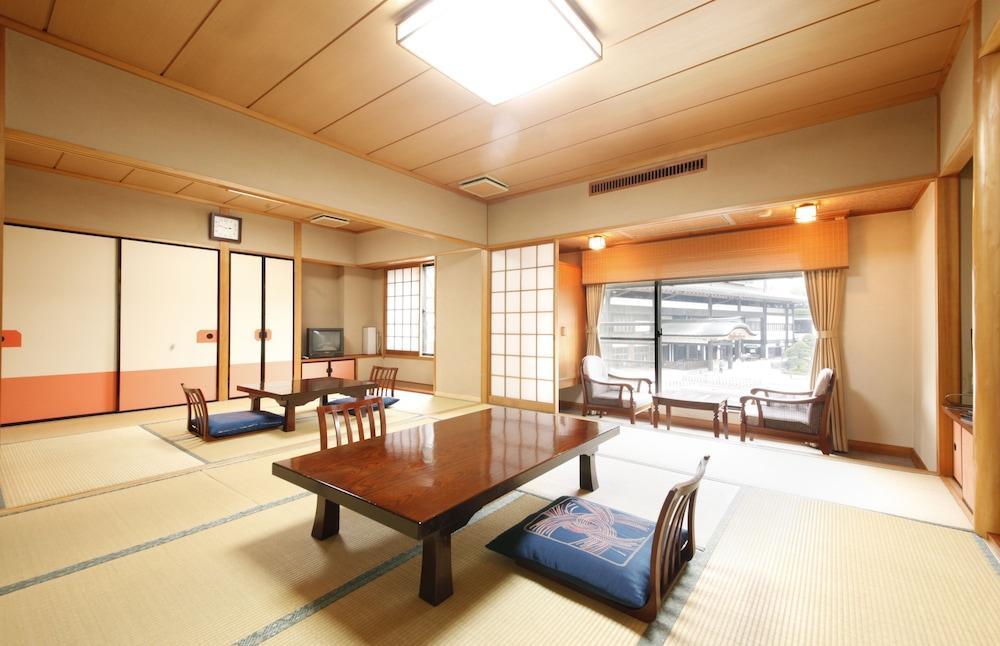 成田山門前 旅館 若松本店 エクステリア 写真